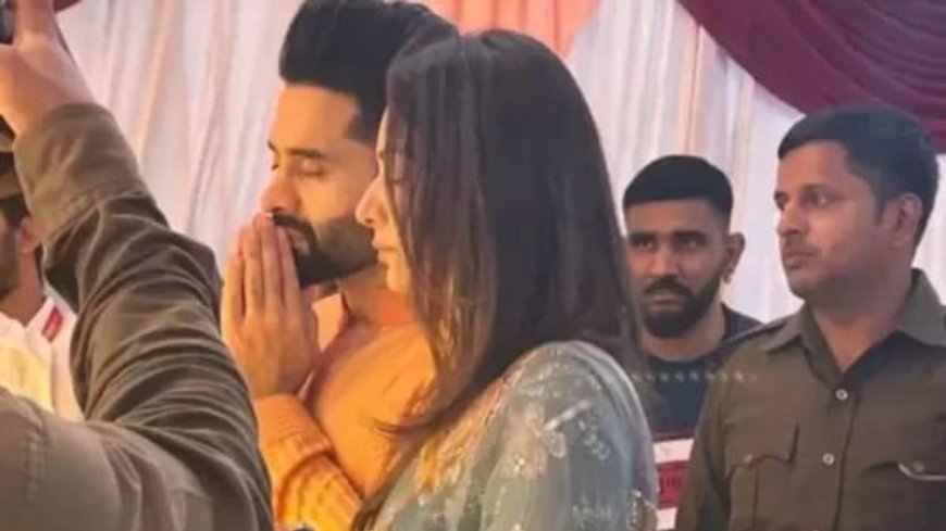 Rakul Preet Singh And Jackky Bhagnani Together Offer Prayers To Lord Ram