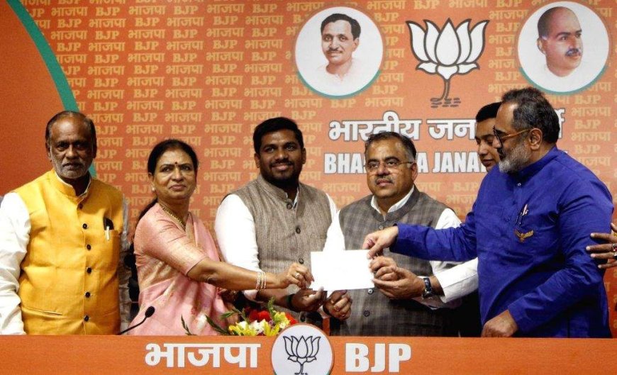 Political Maneuvering: Nagarkurnool MP Pothuganti Ramulu Joins BJP