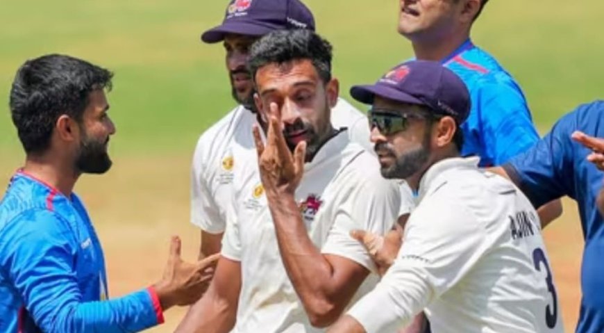 Dhawal Kulkarni got his Moment While Playing his Last Match for Mumbai