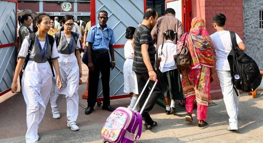 Bangladesh Reopens Schools And Universities After Protests