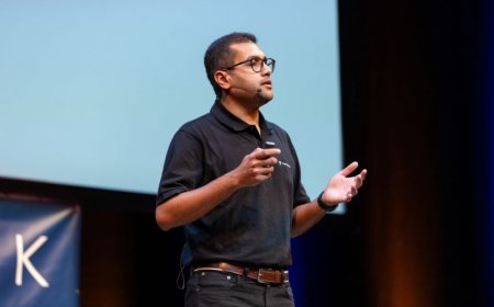 TechStack Management: Shaping Tomorrow’s Workplaces with AI-Driven Impact