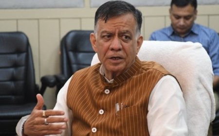 UP Speaker Bans Gutka and Pan Masala in Assembly, Fines for Spitting