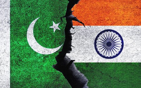 Pakistan shuts down its ports for Indian ships amid escalating tensions