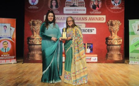 Indian Visionary Award under the title of Real Heroes by I & B ministry winner Dr Archana Shailesh Patel