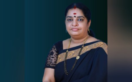 INCENTIVE FOSTER FOUNDATION presents the ‘Best Personality Award’ to DR. RAJANI SREE RAJENDRAN