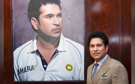 Sachin Tendulkar Rings Lord’s Bell, Unveils Portrait in Twin Honours at ‘Home of Cricket’