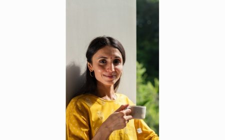 How Akshi Khandelwal Is Turning Ayurveda Into A Lifestyle For India’s Urban Millennials