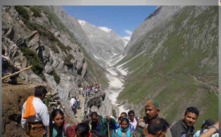 Amarnath Yatra: 36 pilgrims injured as buses collide with each other