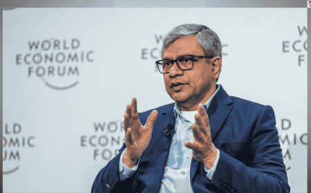 Ashwini Vaishnaw shifts to Zoho, highlights Swadeshi tech and calls for wider adoption of Indian productivity platforms