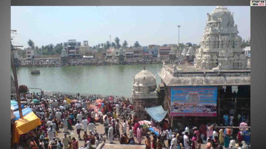 Stampede at UP Temple After Electric Shock Kills 2, Injures Several During Sawan Jalabhishek