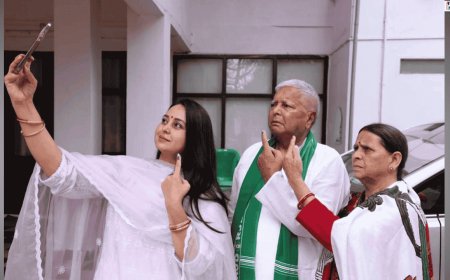 Rohini Acharya Quits Politics, Cuts Family Ties After RJD’s Bihar Poll Debacle, Deepening Yadav Family Turmoil