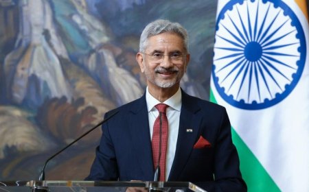India–Pakistan Relations In Spotlight After Jaishankar Comments on Pakistan Army, Mentions Putin Visit