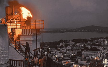 DMK and Opposition MPs Move to Impeach Madras HC Judge G.R. Swaminathan Over Controversial Karthigai Deepam Order