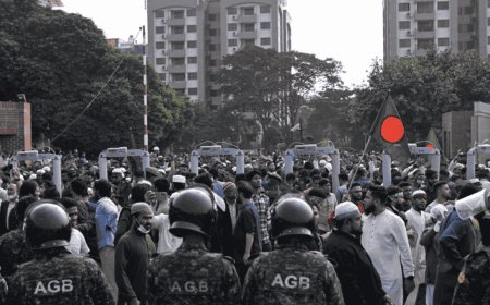 Deadly Bomb Blast Near Dhaka's Moghbazar Flyover Kills Factory Worker Amid Rising Tensions