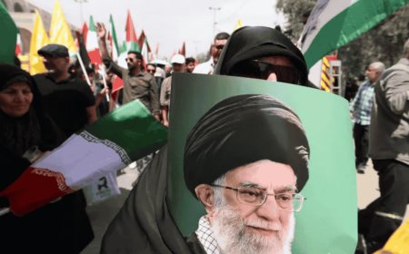 Iran Erupts: Massive Protests Torch Buildings, Slam Khamenei as Trump Vows Strikes