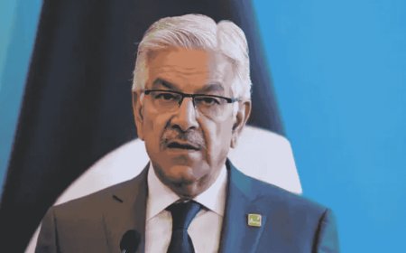 Pakistan Defence Minister Khawaja Asif Urges US, Turkey to 'Kidnap' Netanyahu, Calls Him Worst Criminal of Humanity