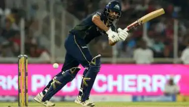 Gujarat Titans Beat Punjab Kings by Four Wickets in Tense Final Over Thriller