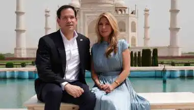 Marco Rubio Visits Taj Mahal With Wife During India Tour