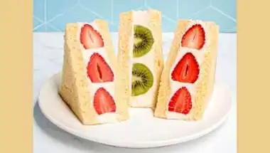 Japanese Fruit Sando Is India’s Hottest Summer Dessert Trend