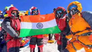 ITBP All-Women Team Makes History by Conquering Mount Everest