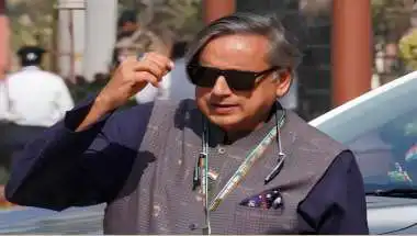 Tharoor Slams Full Vande Mataram Rendition, BJP Fires Back