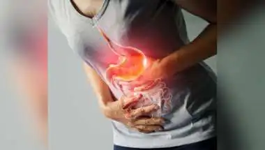 Food Poisoning Spike in Summer & Monsoon, Doctor Warns Risks