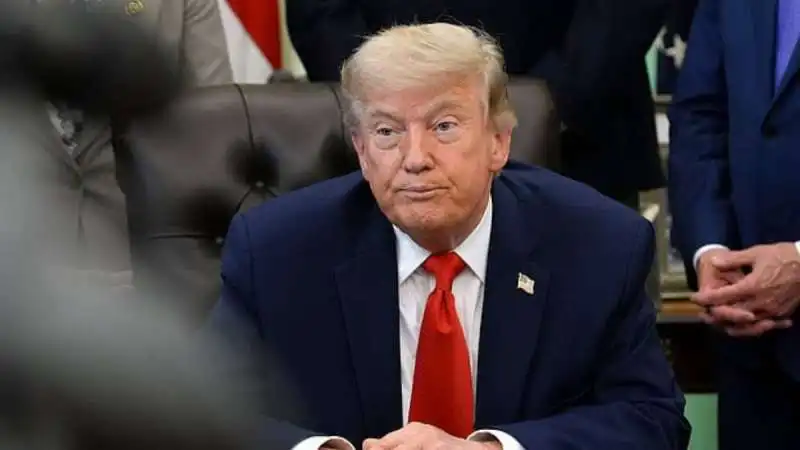 Trump Signals Iran Peace Deal, Tehran Yet to Confirm