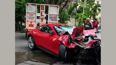 ₹3.5 Cr Ferrari Roma Crashes Into Hyderabad Gate At 4 AM