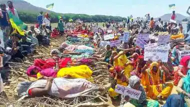 Tribals Hold Water Satyagraha Against Ken-Betwa Project