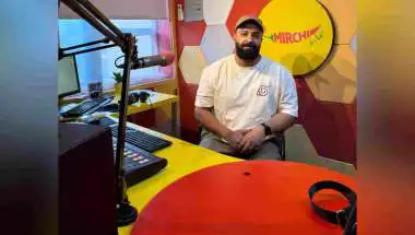 Two0TwoMediaHouse: How Founder Sumit Birla Is Helping Build Strong Digital Brands Across India