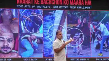 Rahul Gandhi Refuses To Apologise, Intensifies Attack on Shah