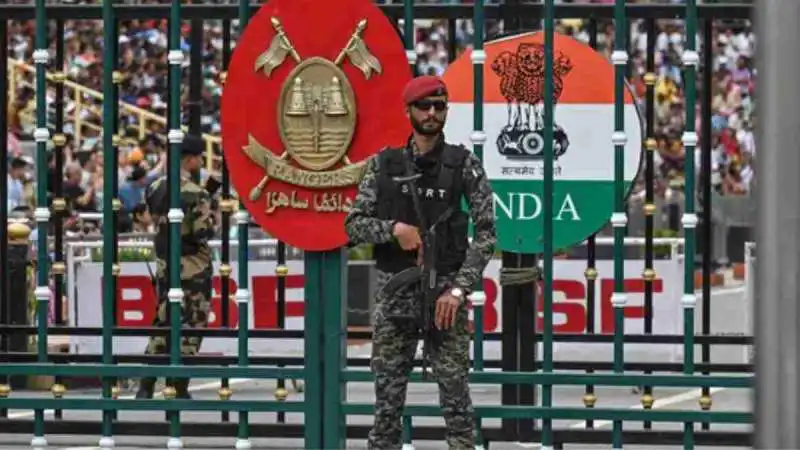 117 Indians, Pakistanis Urge Leaders to Resume Bilateral Dialogue