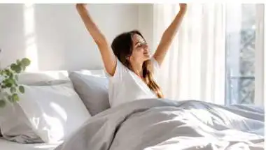 How to Wake Up Early Naturally: 10 Simple Tips That Actually Work