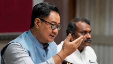Modi's 'Dimagi Naxal' Remark Triggers Political Storm
