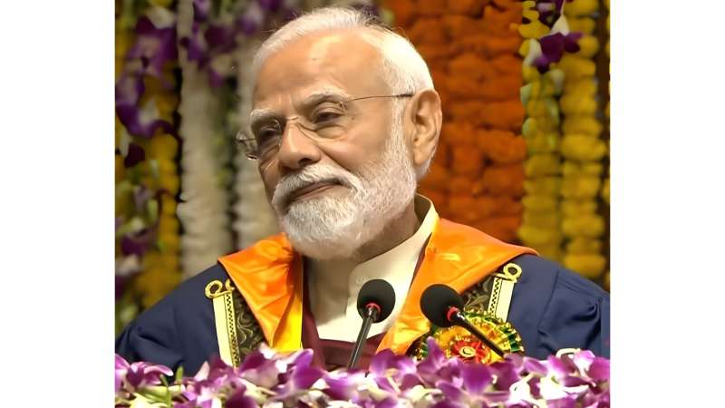 PM Modi Urges More Women Medal Winners At IIT Delhi