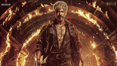 Shah Rukh Khan’s Bloodied Lover Look Sets Fans Talking