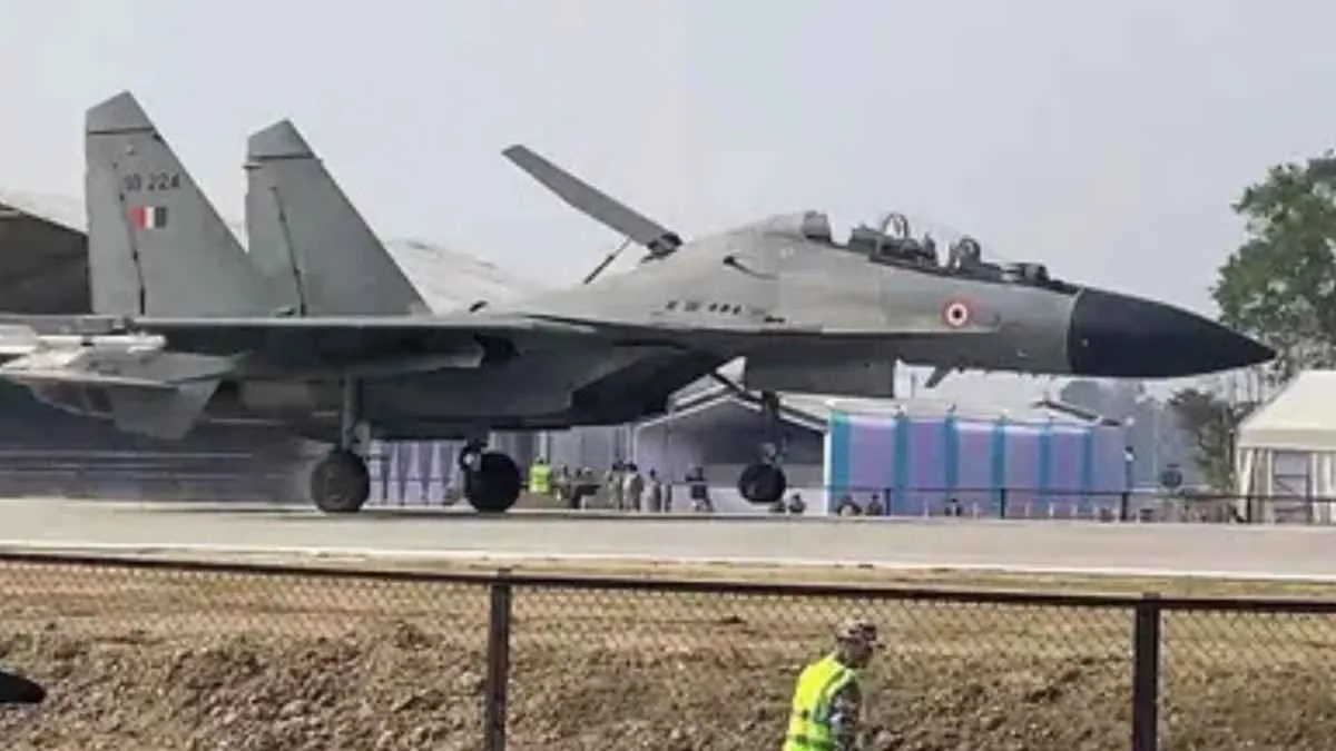 Pune Airport Runway Reopens After 9-Hour Halt, Flights Resume