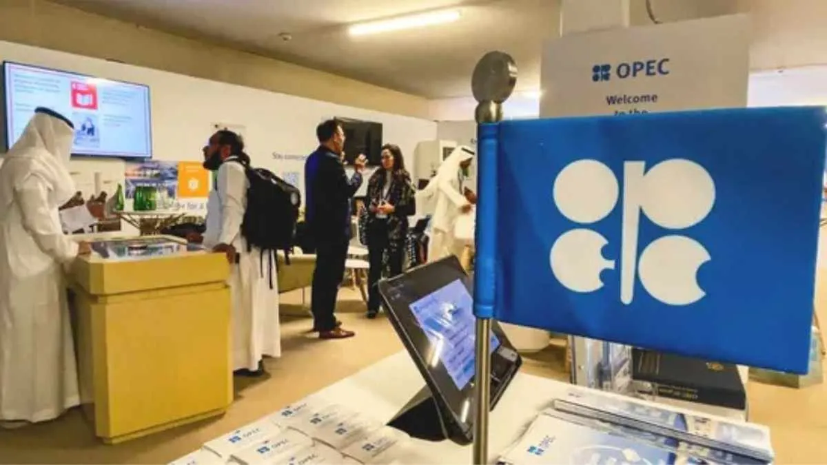 UAE Quits OPEC Alliance, Citing National Interest Amid Oil Crisis