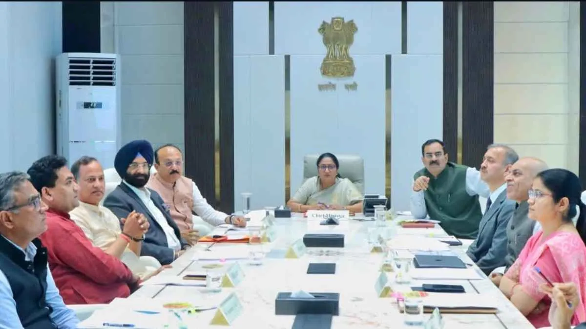 Delhi Cabinet Expands Ayushman Bharat: Widows, Disabled & Families Get Free Healthcare Access