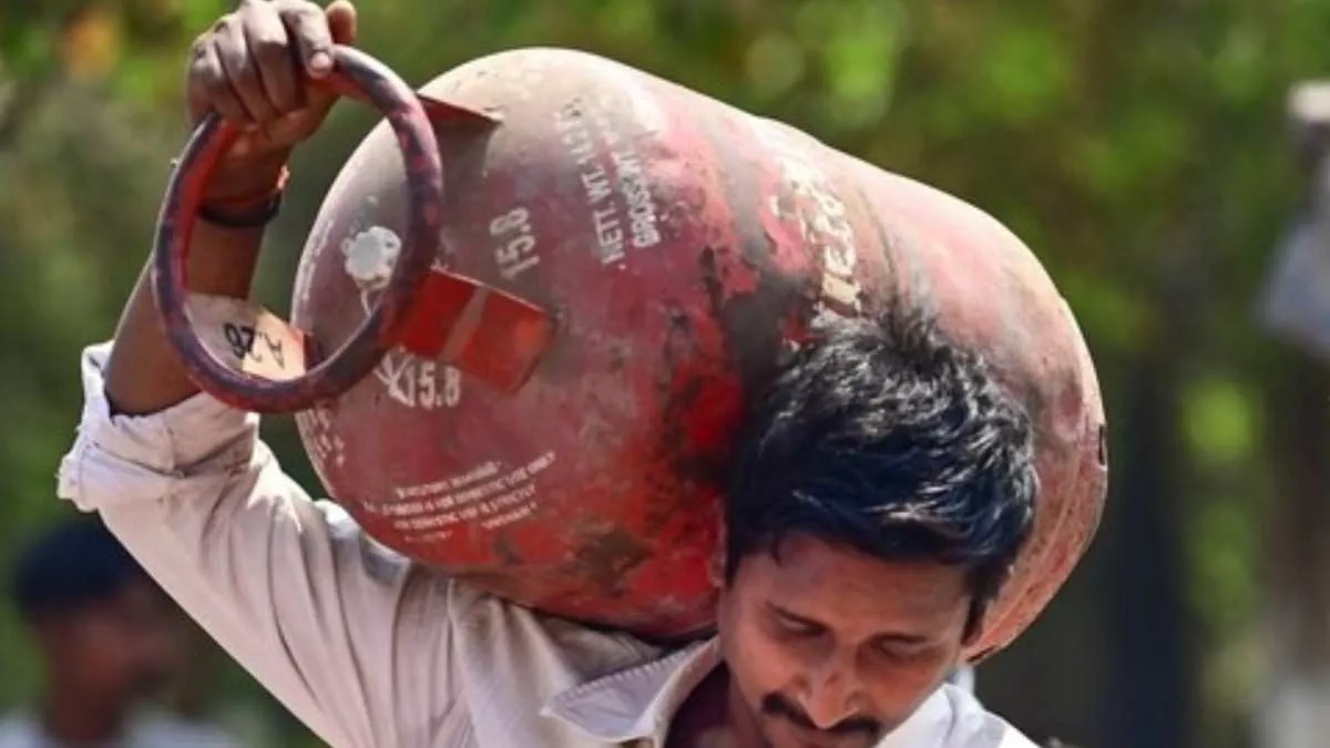 LPG Booking Rules Set to Change from May 1 with OTP, eKYC Norms