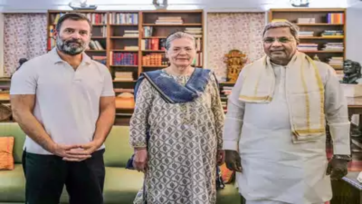 CM Siddaramaiah Meets Rahul, Sonia In Delhi